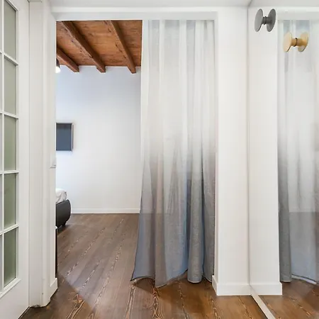 Apartment - Downtown *